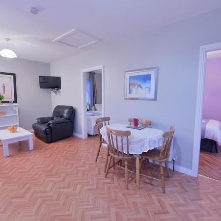 Ocean Breeze Apartment Lahinch Esterno foto