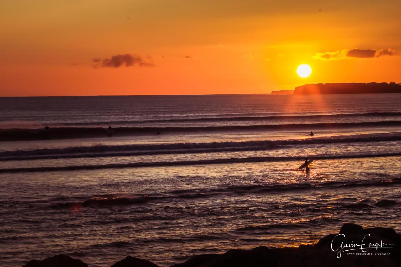 Ocean Breeze Apartment Lahinch Esterno foto
