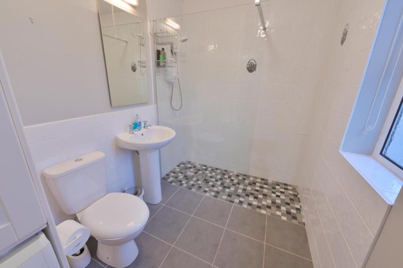 Ocean Breeze Apartment Lahinch Esterno foto